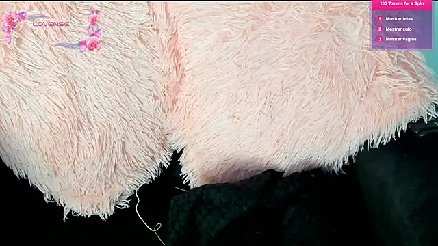 its  angelica  online show from 15, 3, 2025