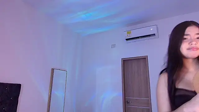 AuroraFiore online show from 24, 10, 2025