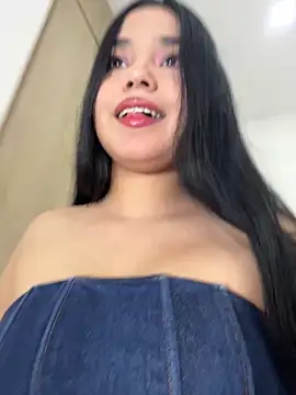 AuroraFiore online show from 6, 3, 2026