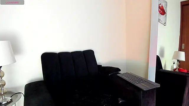 Snapshot of victoria__lace_ chatting on 28, 6, 2026 victoria lace online show from 28, 6, 2026