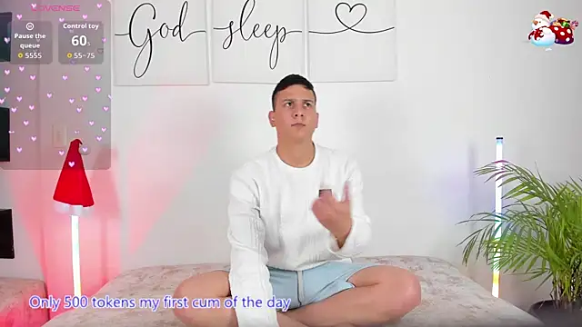 Snapshot of ANDREZALVAREZ chatting on 23, 11, 2025 ANDREZALVAREZ online show from 23, 11, 2025