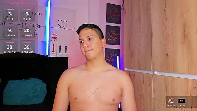 Snapshot of ANDREZALVAREZ chatting on 3, 3, 2025 ANDREZALVAREZ online show from 3, 3, 2025