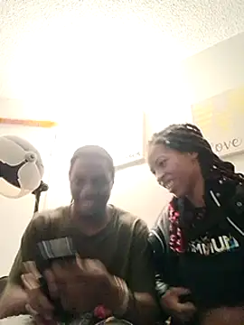 lightskinnbrazzy online show from 18, 3, 2025