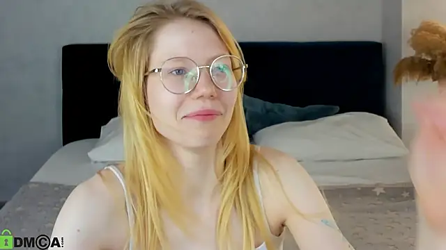 Esme Runn online show from 15, 6, 2026
