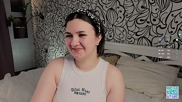 ZaraCrumpton online show from 11, 2, 2025