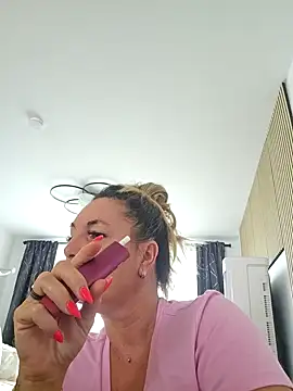 Bitch MILF6 online show from 14, 9, 2025