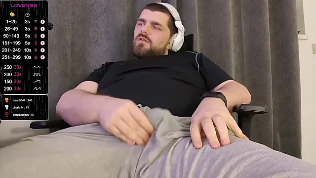 Snapshot of KingMarti chatting on 1, 2, 2026 KingMarti online show from 1, 2, 2026