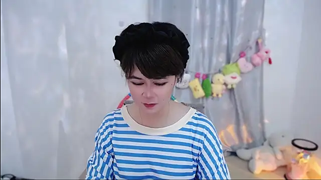 Fan ting online show from 19, 10, 2025