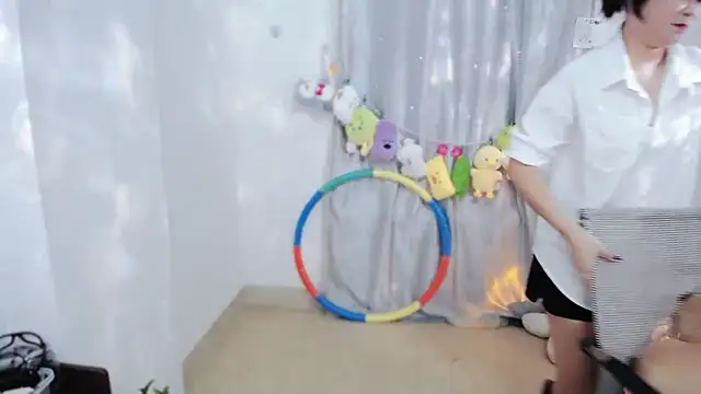 Fan ting online show from 17, 11, 2025