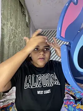 Snapshot of Evabigass chatting on 20, 2, 2026 Evabigass online show from 20, 2, 2026