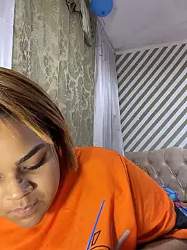 Snapshot of Evabigass chatting on 18, 2, 2026 Evabigass online show from 18, 2, 2026