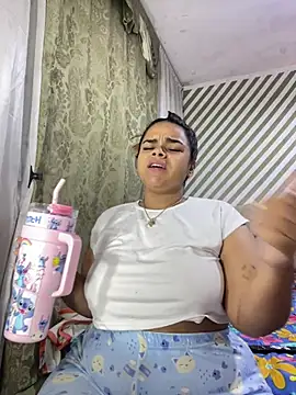 Snapshot of Evabigass chatting on 26, 2, 2026 Evabigass online show from 26, 2, 2026