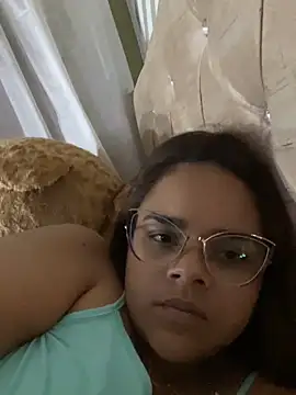 Snapshot of Evabigass chatting on 3, 2, 2026 Evabigass online show from 3, 2, 2026