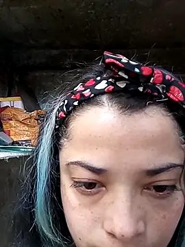 Elvishcassie  online show from 1, 10, 2025