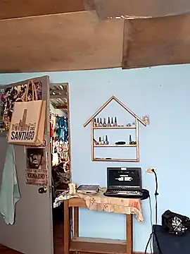 Elvishcassie  online show from 27, 11, 2025