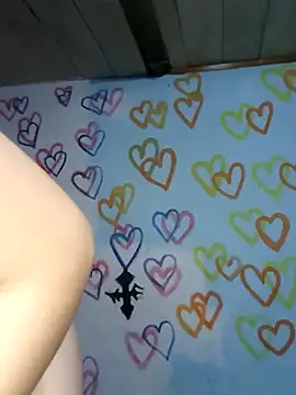 Elvishcassie  online show from 23, 2, 2025