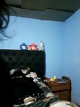 Elvishcassie  online show from 22, 12, 2025