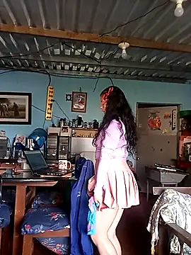 Elvishcassie  online show from 16, 10, 2025