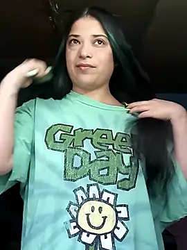 Elvishcassie  online show from 14, 1, 2026