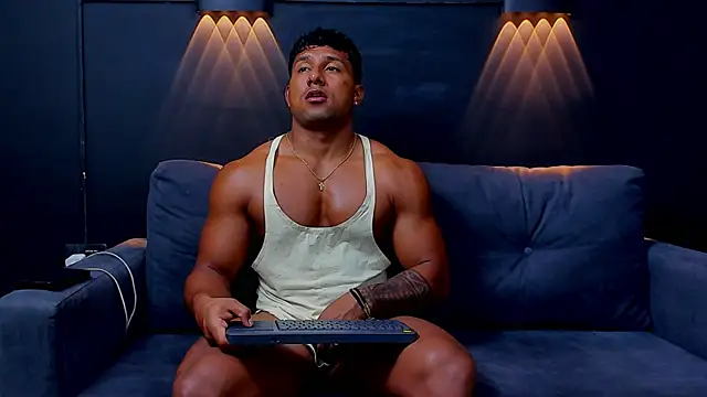 CallumMuscle online show from 14, 2, 2025