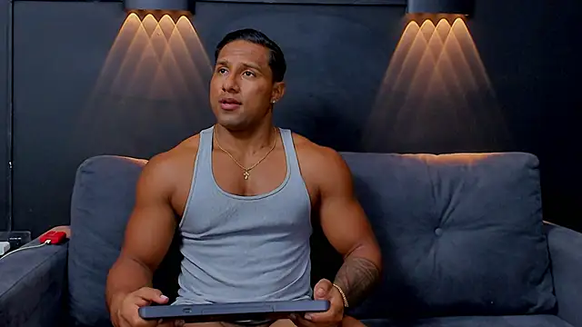 CallumMuscle online show from 1, 2, 2025