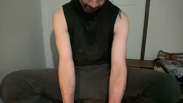 alphajoshkosh online show from 8, 4, 2026