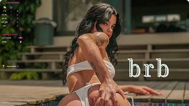 Snapshot of mia_world_ chatting on 27, 1, 2025 mia world online show from 27, 1, 2025