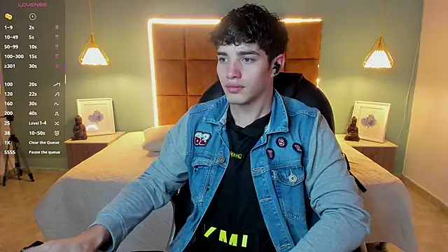 AlejooTwink online show from 29, 9, 2025