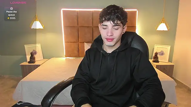 AlejooTwink online show from 29, 11, 2025