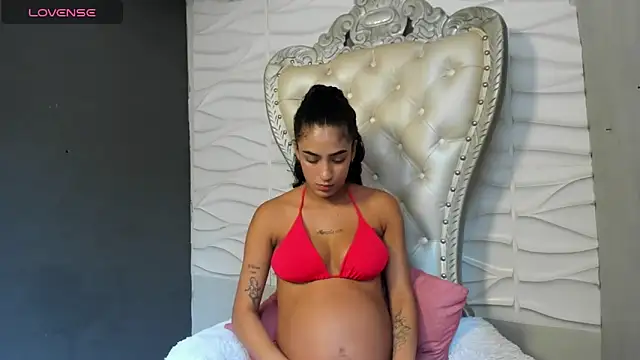 Layla 707 online show from 8, 5, 2026