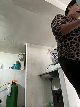 siri duque online show from 23, 2, 2026