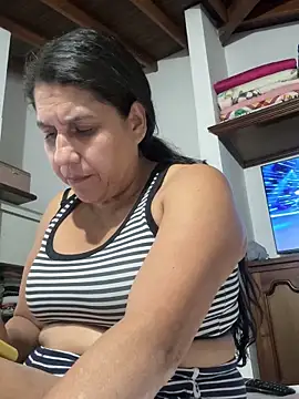 Snapshot of siri_duque chatting on 21, 4, 2026 siri duque online show from 21, 4, 2026