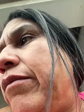 Snapshot of siri_duque chatting on 18, 4, 2026 siri duque online show from 18, 4, 2026