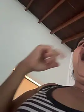 siri duque online show from 14, 4, 2026