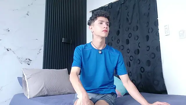 Snapshot of Noah_tyler_ chatting on 12, 7, 2026 Noah tyler online show from 12, 7, 2026