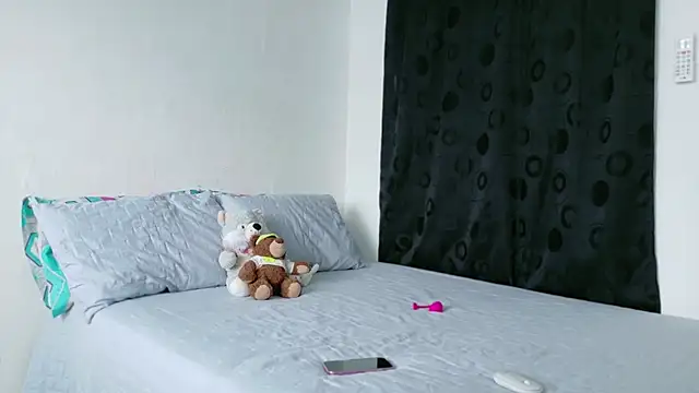 Noah tyler  online show from 25, 11, 2025