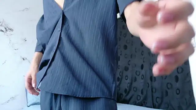 Noah tyler  online show from 16, 3, 2026