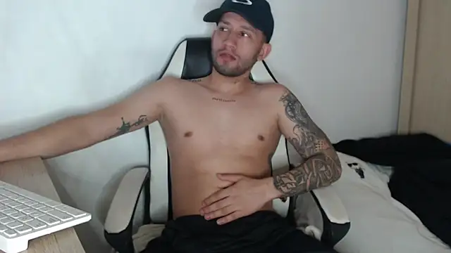 Snapshot of maxXximo777 chatting on 30, 1, 2025 maxXximo777 online show from 30, 1, 2025