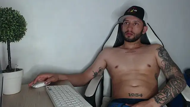 Snapshot of maxXximo777 chatting on 12, 2, 2025 maxXximo777 online show from 12, 2, 2025