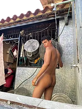 Leo bunny hot online show from 2, 3, 2025