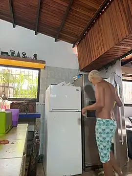 Leo bunny hot online show from 2, 11, 2025