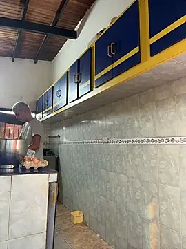 Leo bunny hot online show from 3, 11, 2025