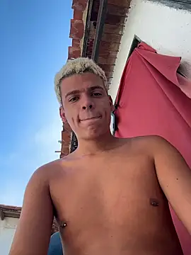 Leo bunny hot online show from 14, 12, 2025