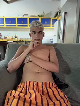 Leo bunny hot online show from 28, 5, 2026