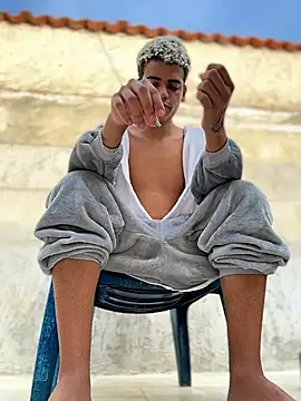 Leo bunny hot online show from 7, 2, 2026