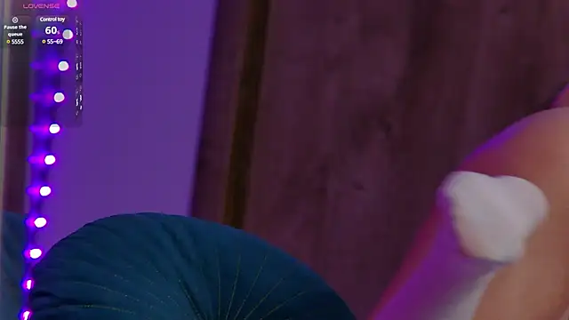 IvyRaven online show from 23, 3, 2025