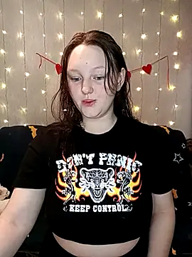 Aria  Dark online show from 22, 2, 2025