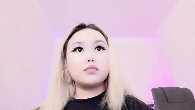 amelia sunlight online show from 5, 2, 2025