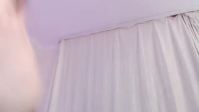 Snapshot of amelia_sunlight chatting on 14, 5, 2026 amelia sunlight online show from 14, 5, 2026