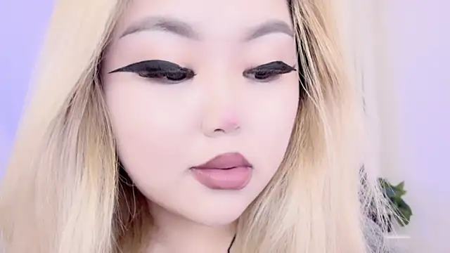 amelia sunlight online show from 18, 3, 2025